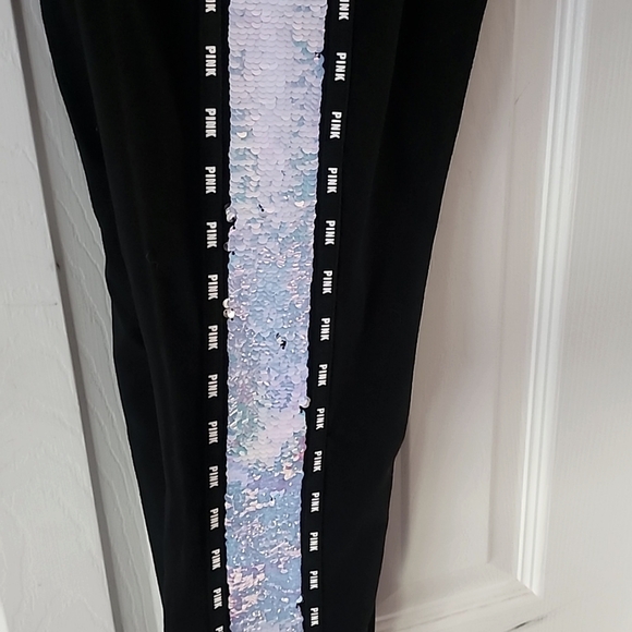 Sequins Leggings Pink is written on the back of right leg. Size: S - Picture 5 of 5